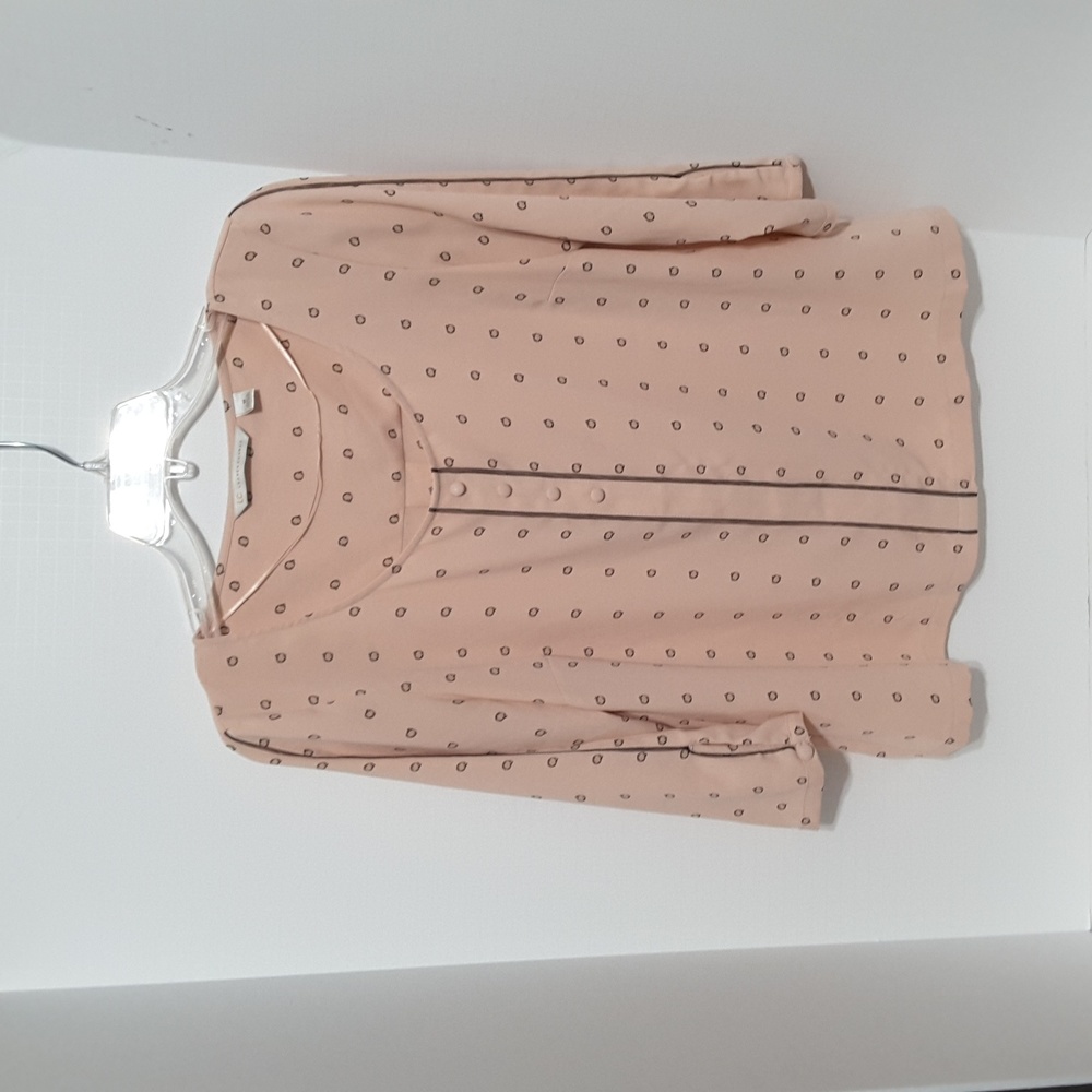 Lauren Conrad Peach Pullonver Top with 3/4 Sleeves sz Medium